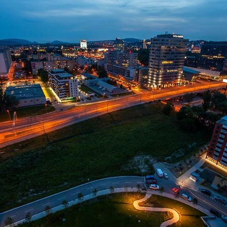 Air-Conditioned City View Apartment 24H Check-In Bratislava Exterior photo