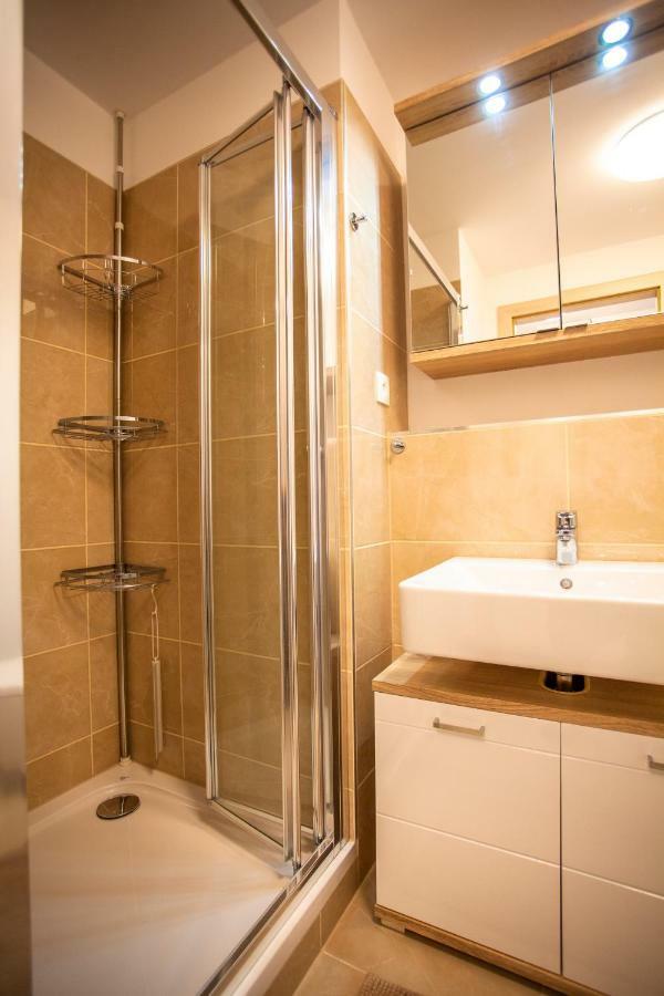 Air-Conditioned City View Apartment 24H Check-In Bratislava Exterior photo